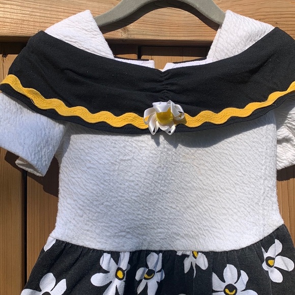 Floral Sun Dress - Picture 2 of 9